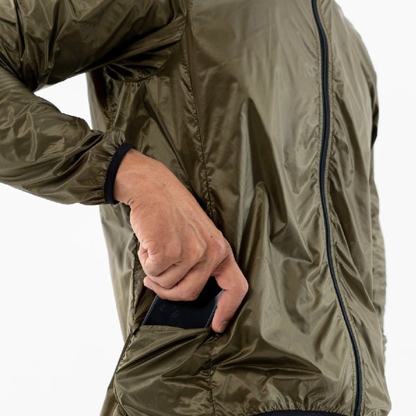 lightweight windbreaker