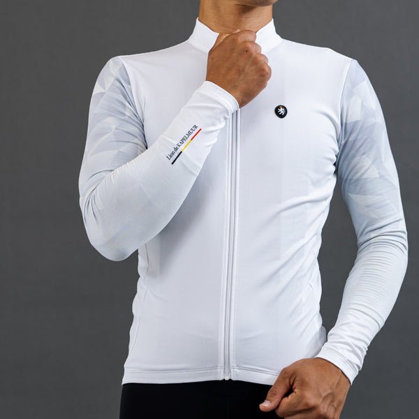 light warm jersey fragment